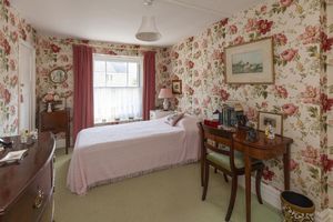 Bedroom Two_14WL- click for photo gallery